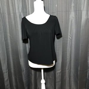 black blouse in good condition